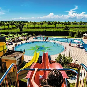 Victoria Mobilehome In Centro Vacanze San Francesco Campeggio